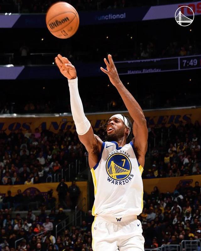 开云电竞官网 - 巴特勒关键节点高光表现,日本队带队取胜!